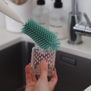 ESCOBILLA CEPILLO LIMPIABIBERONES SILICONA 2 EN 1 BEABA